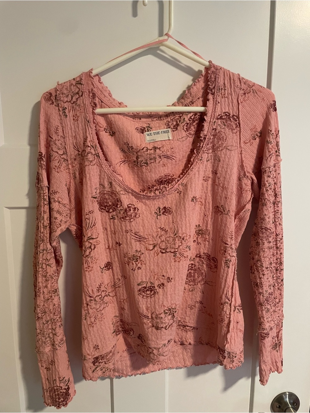 We The Free Dusty Pink Floral Scoop Neck Long Sleeve Top